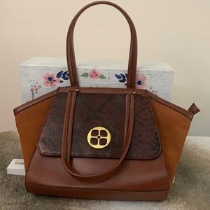 Gorgeous Iman Leather Handbag